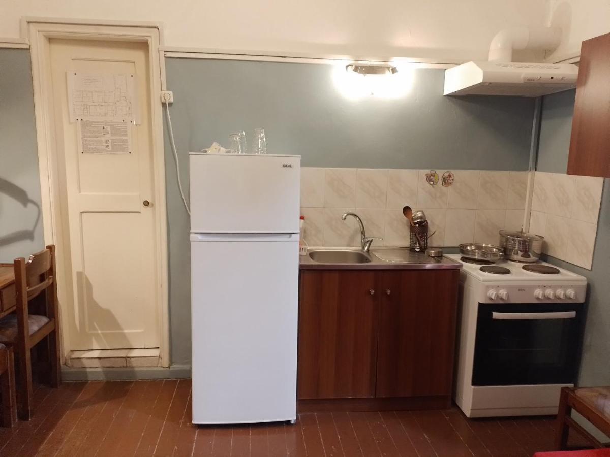 Miranta Hotel - Apartments & Studios Aegina ภายนอก รูปภาพ