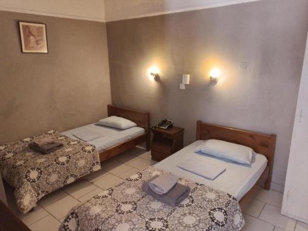 Miranta Hotel - Apartments & Studios Aegina ภายนอก รูปภาพ