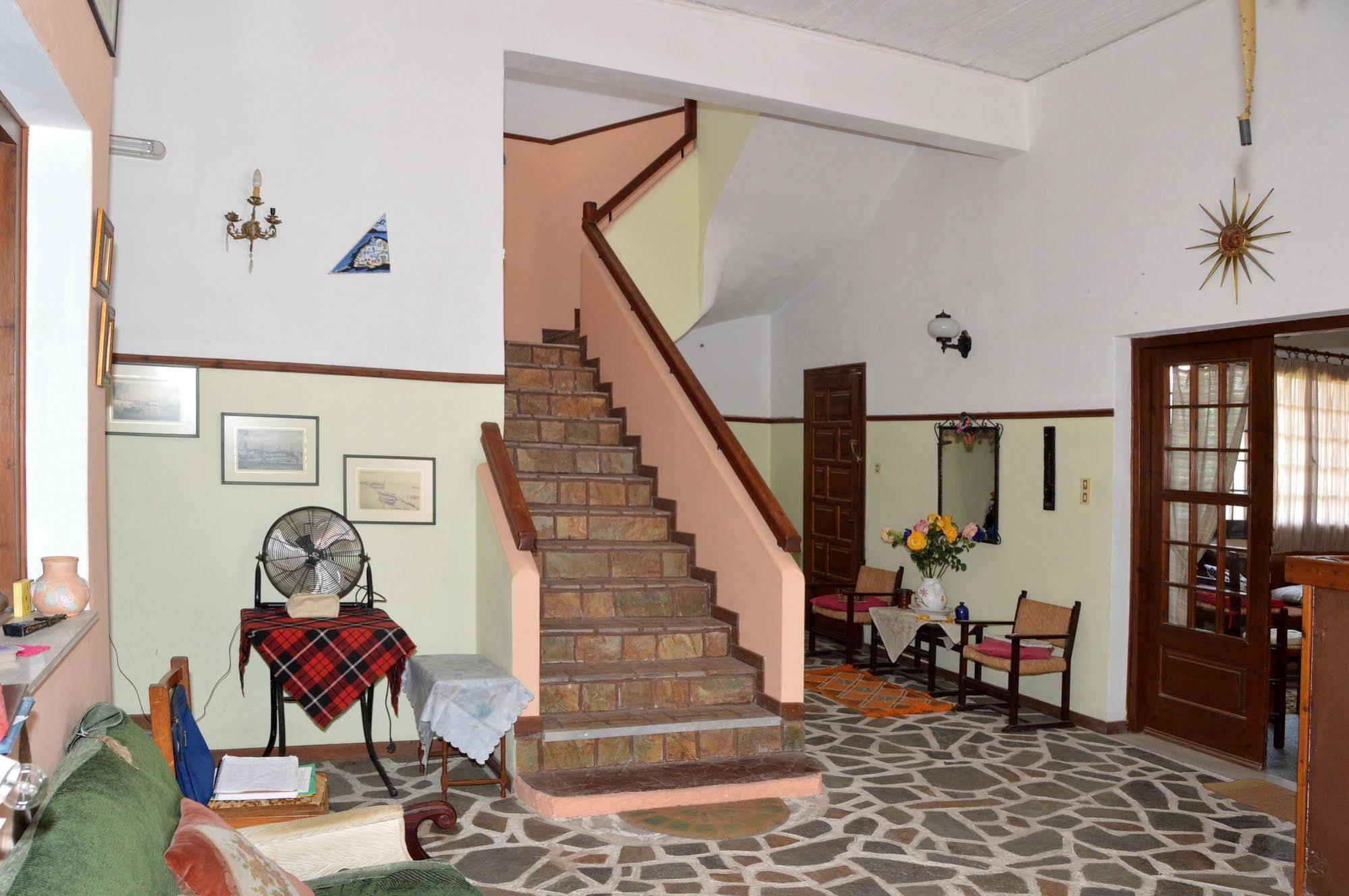 Miranta Hotel - Apartments & Studios Aegina ภายนอก รูปภาพ